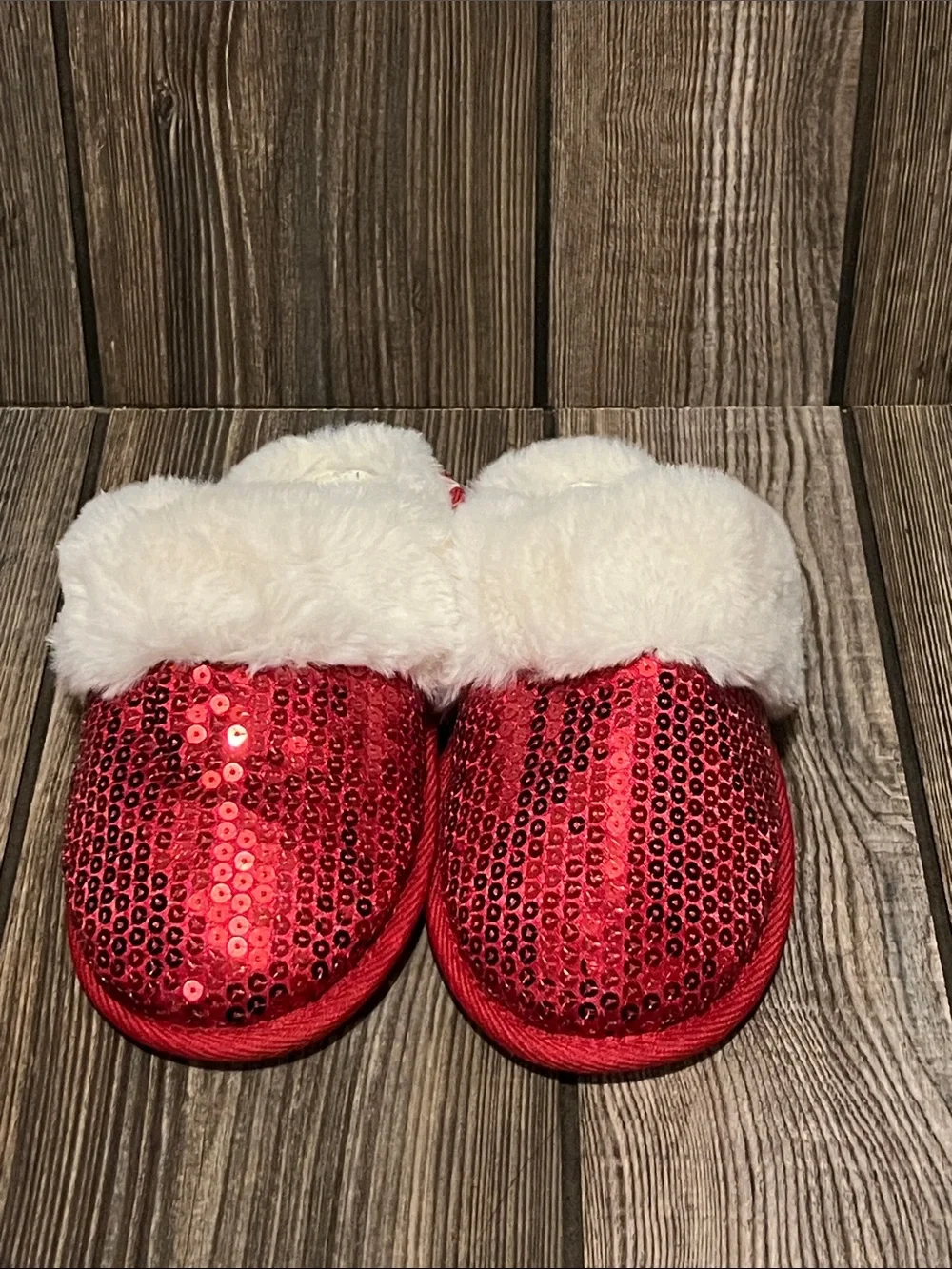 Cat & Jack Red Sequin Kids Slippers with White Faux Fur Cuff